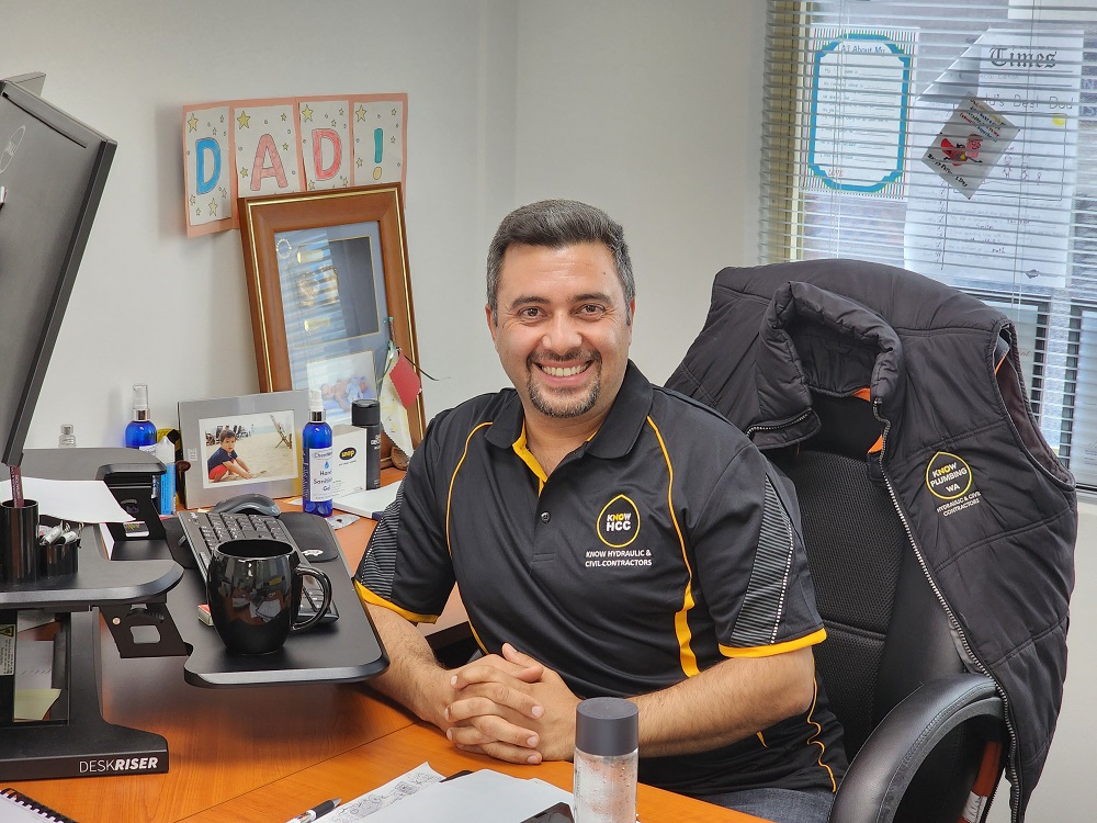 Reza Manesh